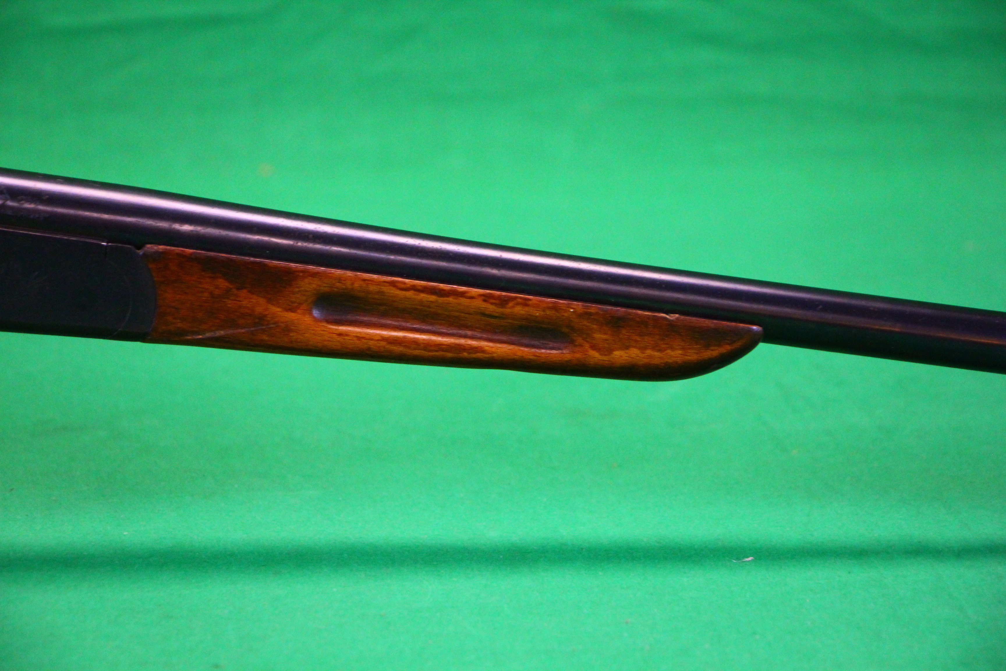 BAIKAL 16 BORE SINGLE SHOT SHOTGUN 30¾" BARREL # P22521 - (ALL GUNS TO BE INSPECTED AND SERVICED BY - Image 4 of 9