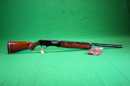 WINCHESTER MODEL 1500 XTR 12 GAUGE SELF LOADING SHOTGUN - MULTI CHOKE,