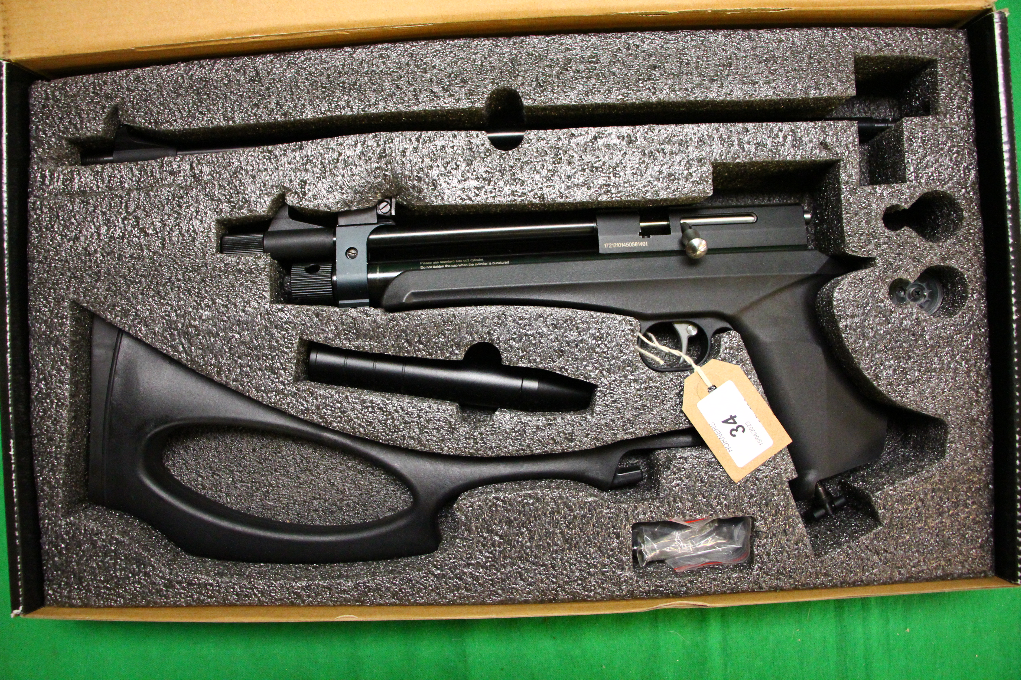 A BOXED SMK VICTORY CP2 Co2 AIR PISTOL WITH RIFLE CONVERSION,