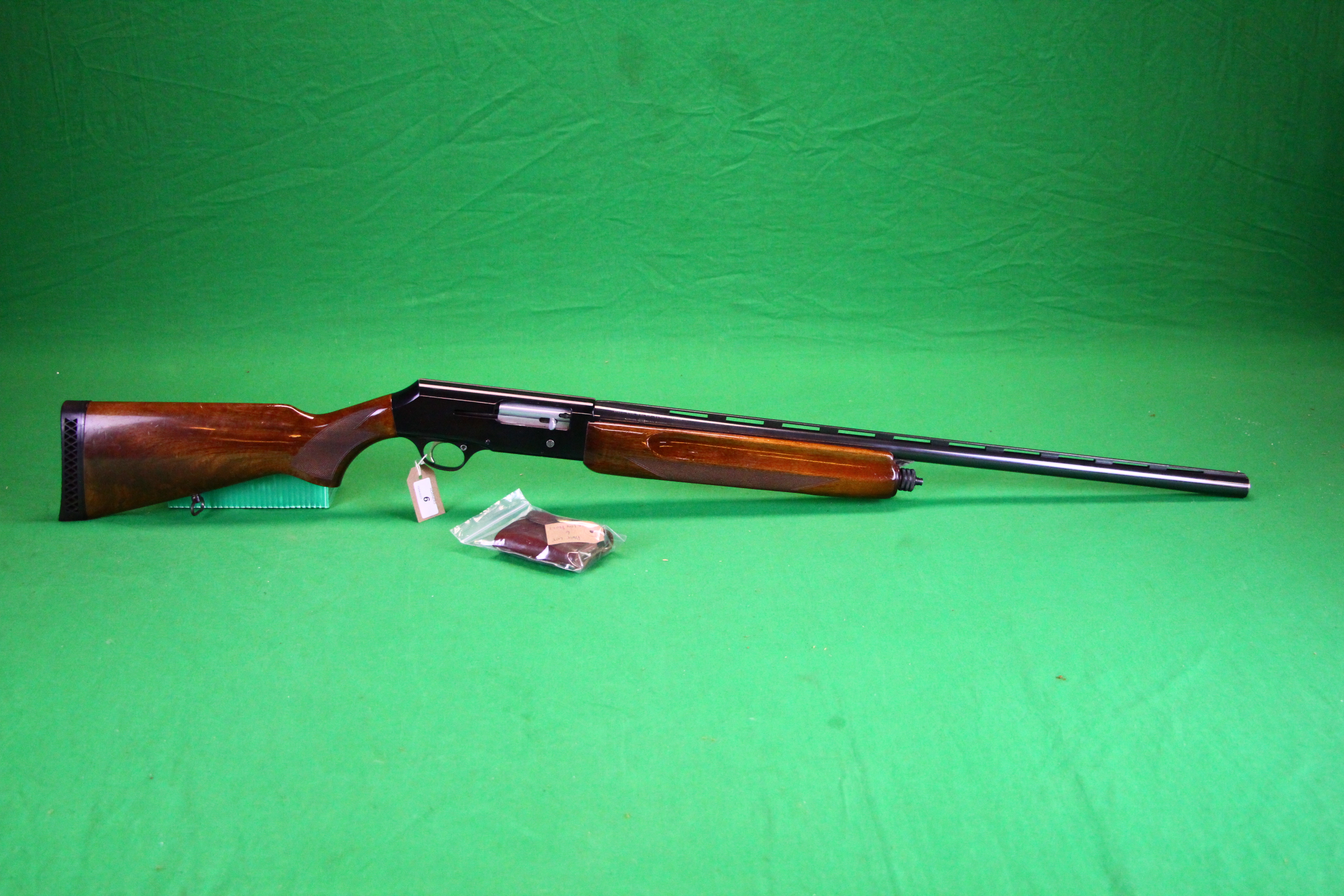 BROWNING 12 BORE SELF LOADING SHOTGUN MODEL B-80-SL,