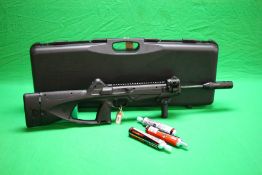 A BERETTA CX4 STORM CO2 30 ROUND MAGAZINE AIR GUN COMPLETE IN HARD TRANSIT CASE WITH SILENCER,