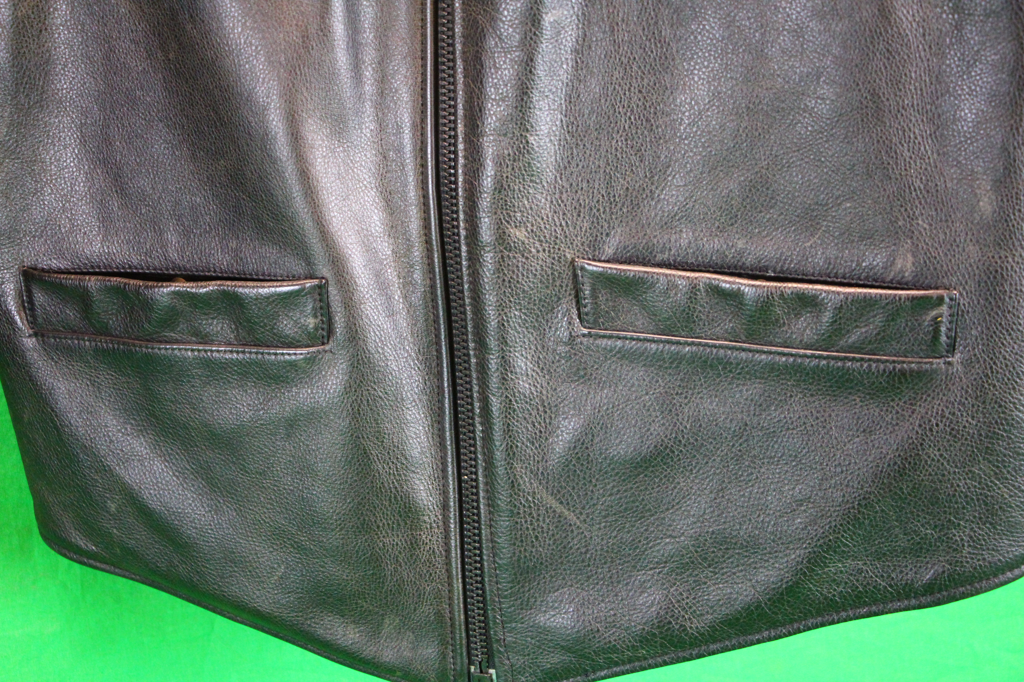 2 X HARLEY DAVIDSON BLACK LEATHER WAIST COATS SIZE L AND SIZE S - Image 4 of 6