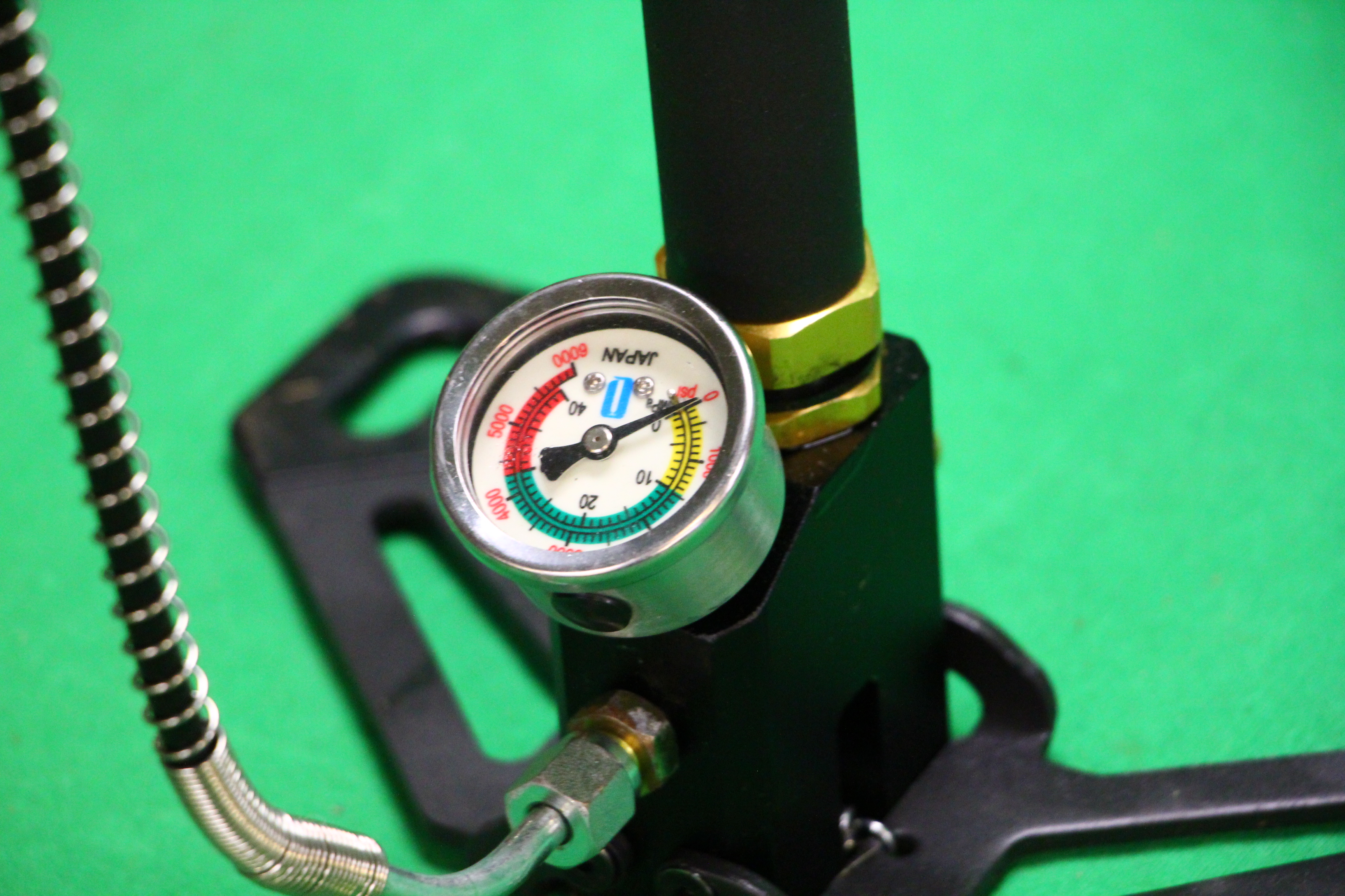 GAMO PCP STIRRUP PUMP - Image 4 of 6