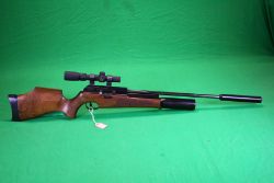 Modern & Antique Sporting Guns, Air Weapons & Associated Goods, Taxidermy, ETC