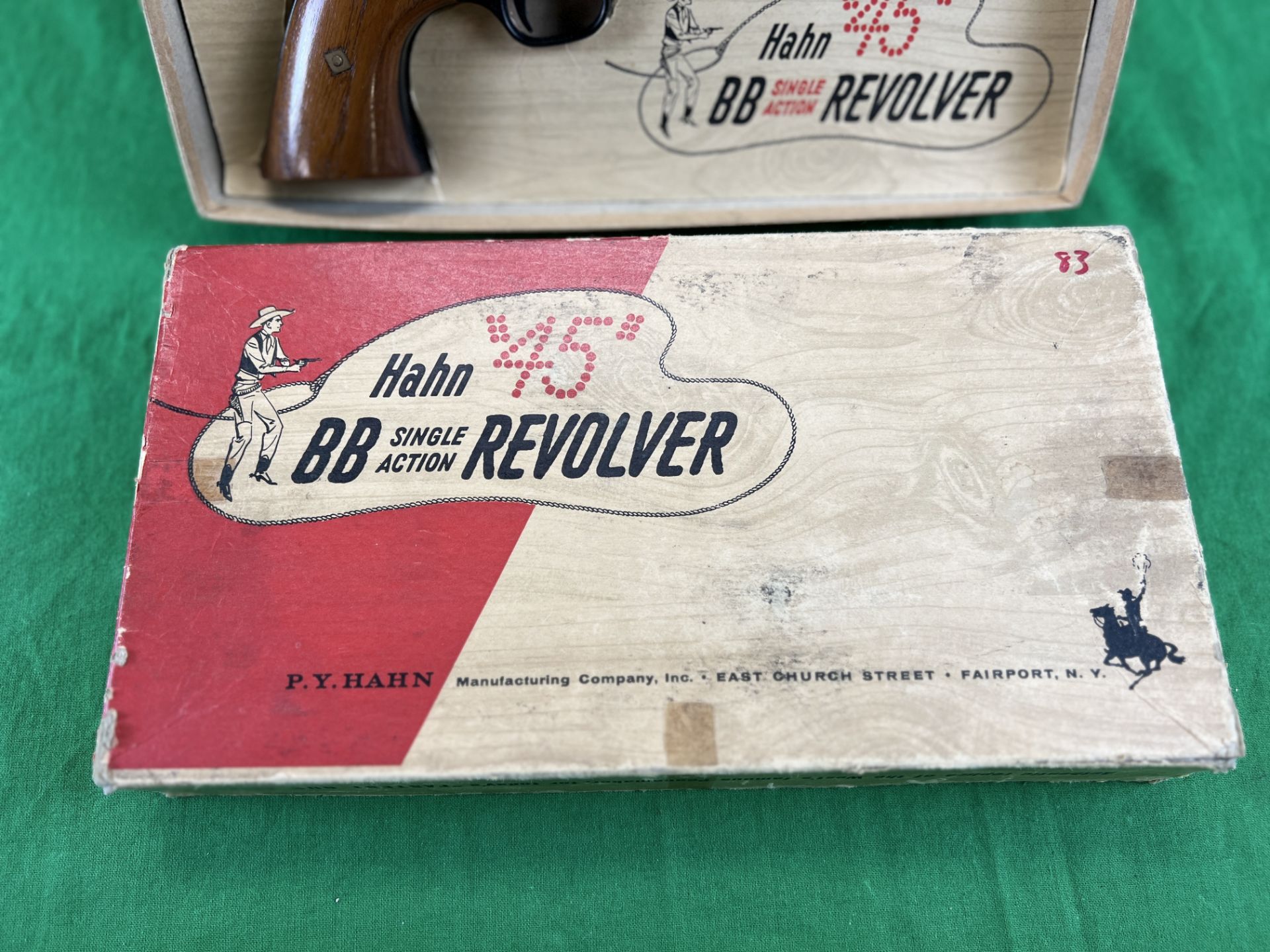 HAHN 45 BB Co2 SINGLE ACTION REVOLVER IN ORIGINAL BOX - (ALL GUNS TO BE INSPECTED AND SERVICED BY - Bild 7 aus 8