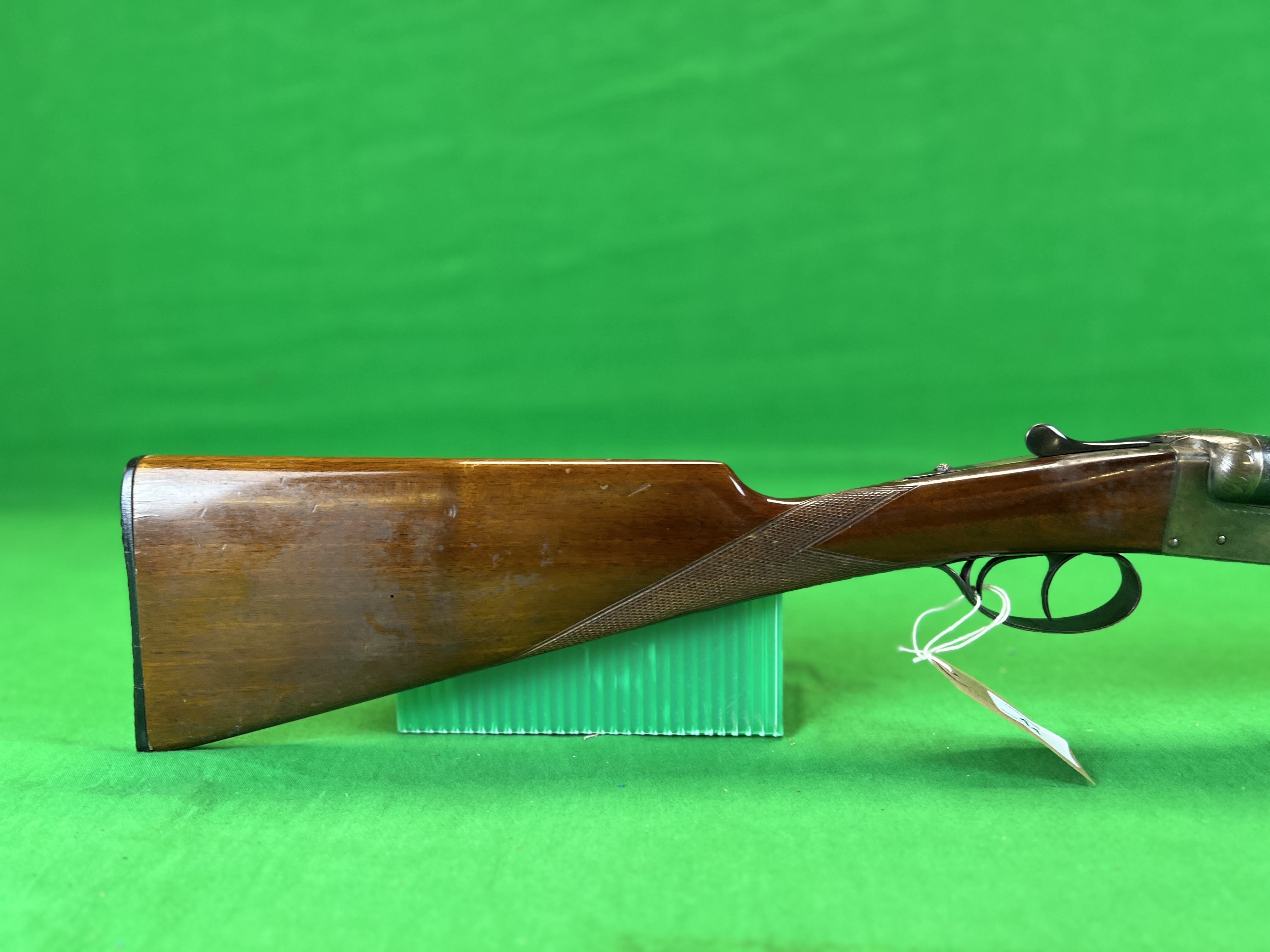 UGARTECHEA 12 BORE SIDE BY SIDE SHOTGUN # 115794, 27¾ INCH BARRELS, - Image 3 of 10