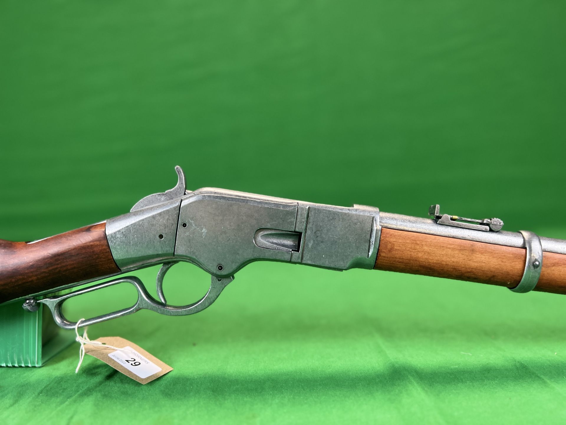 DENIX REPLICA WINCHESTER RIFLE - (ALL GUNS TO BE INSPECTED AND SERVICED BY QUALIFIED GUNSMITH - Bild 2 aus 9