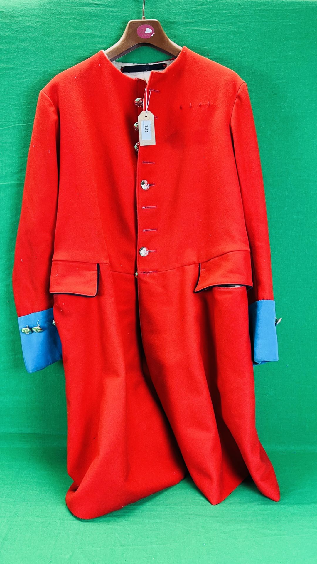 A VINTAGE CHELSEA PENSIONERS TUNIC COAT,