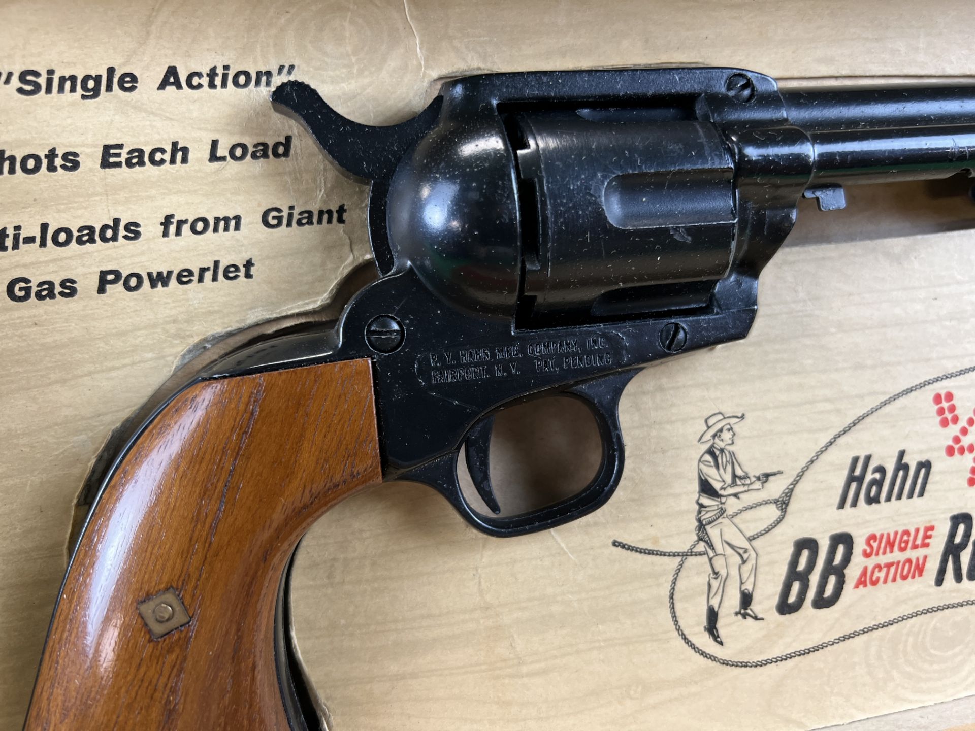 HAHN 45 BB Co2 SINGLE ACTION REVOLVER IN ORIGINAL BOX - (ALL GUNS TO BE INSPECTED AND SERVICED BY - Bild 4 aus 8