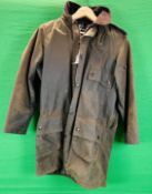 A GENTS BARBOUR SOLWAY ZIPPER WAX JACKET WITH HOOD (91CM/36IN)