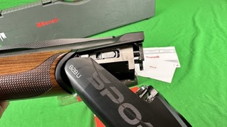 BENELLI MODEL 828U SPORT 12 GAUGE OVER AND UNDER SHOTGUN # BS037953V20 PROGRESSIVE BALANCING STOCK - Image 31 of 33