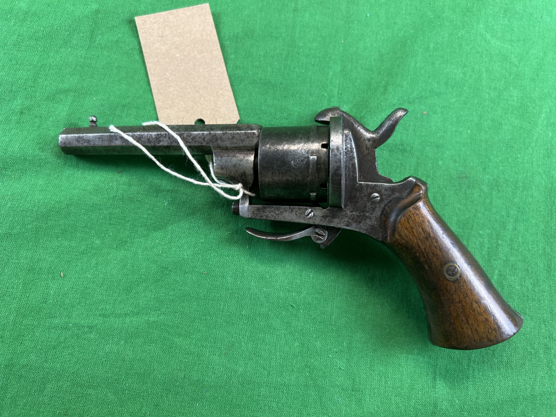 ANTIQUE 6 SHOT PIN FIRE REVOLVER - COLLECTORS ITEM ONLY - NO POSTAGE OR PACKING AVAILABLE - Image 8 of 8
