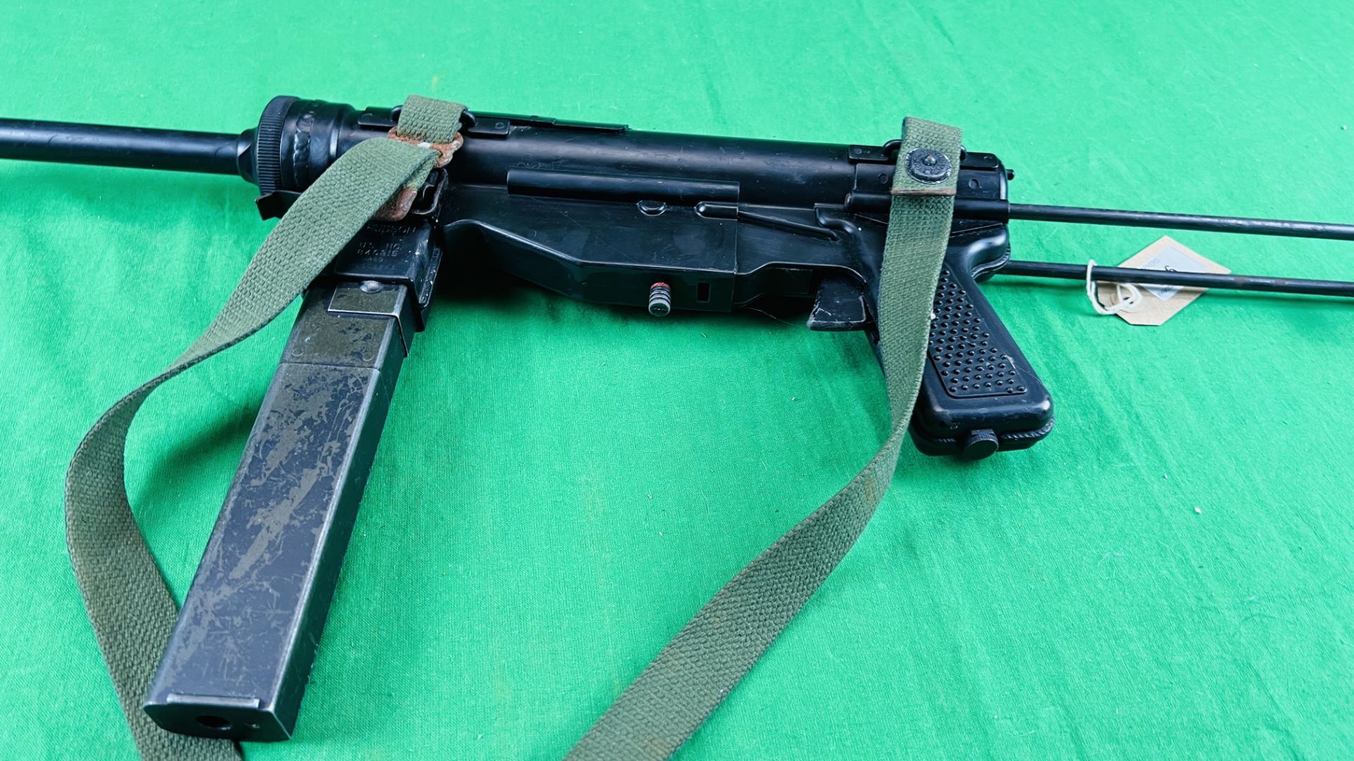 A VINTAGE HUDSON REPLICA BB GUN - (ALL GUNS TO BE INSPECTED AND SERVICED BY QUALIFIED GUNSMITH - Image 6 of 7