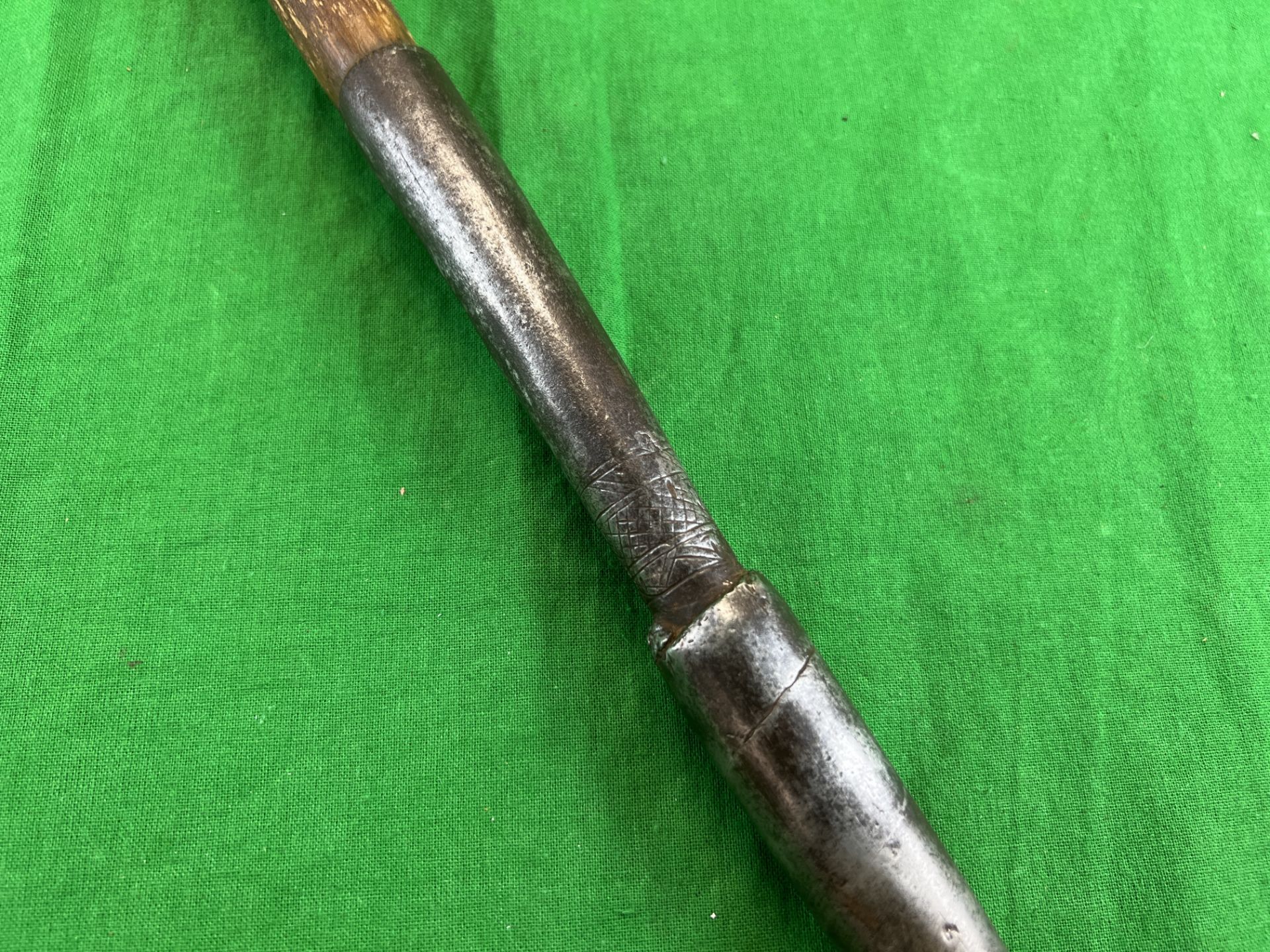AN AFRICAN SPEAR - NO POSTAGE OR PACKING AVAILABLE - Image 5 of 6
