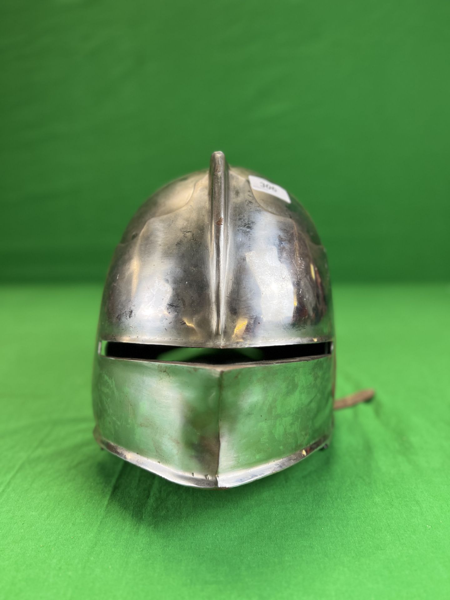 REPRODUCTION LOBSTER TAIL STYLE KNIGHTS HELMET - Image 3 of 5