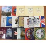 GB COINS: UNCIRCULATED YEAR SETS IN FOLDERS 1982 TO 1999,