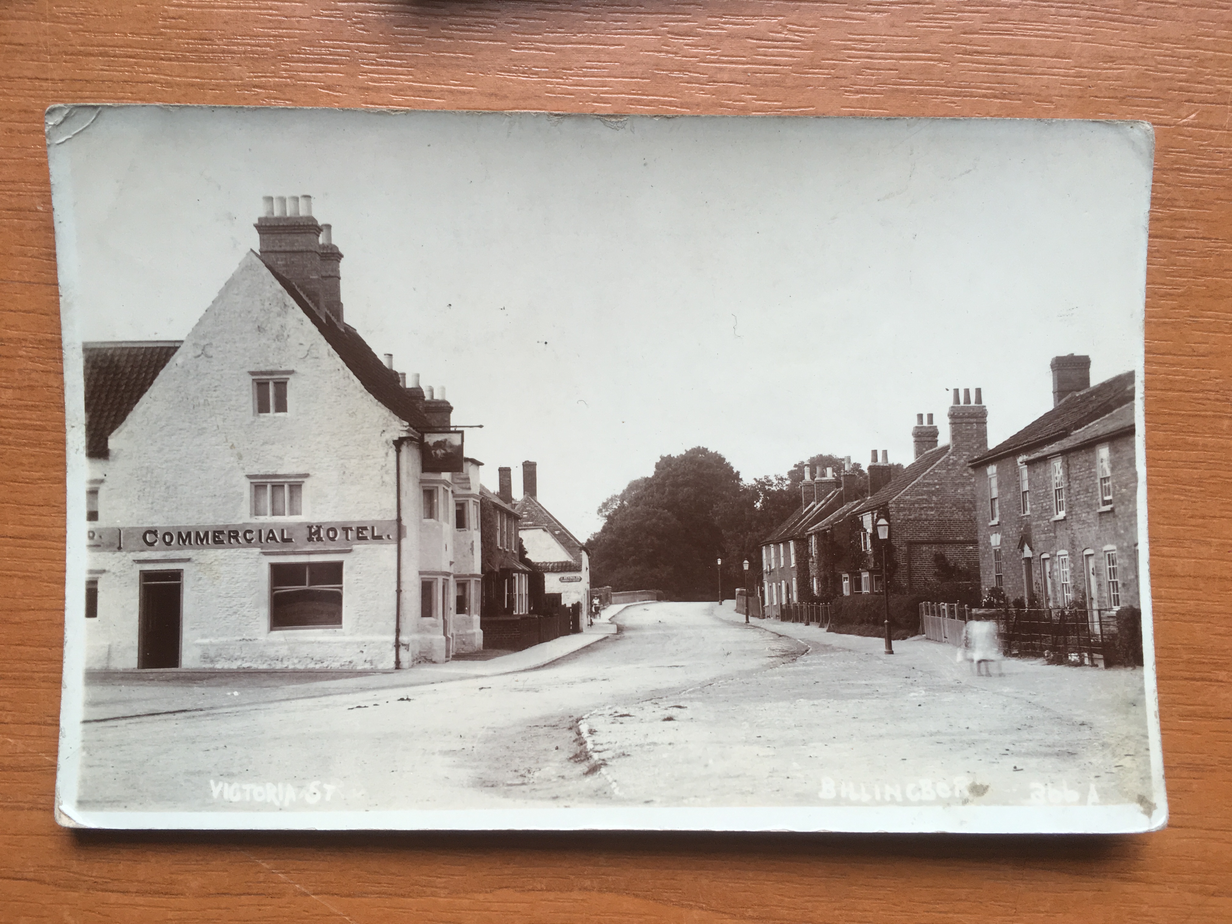 PACKET MIXED POSTCARDS INCLUDING TITANIC RP BY ROTARY, BILLINGBORO RP (3), NORWICH PRIMROSE ROAD RP, - Image 5 of 5