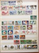 PAPUA NEW GUINEA: BOX WITH 1960s-80s MINT, USED, FIRST DAY AND OTHER COVERS, LITERATURE, ETC.