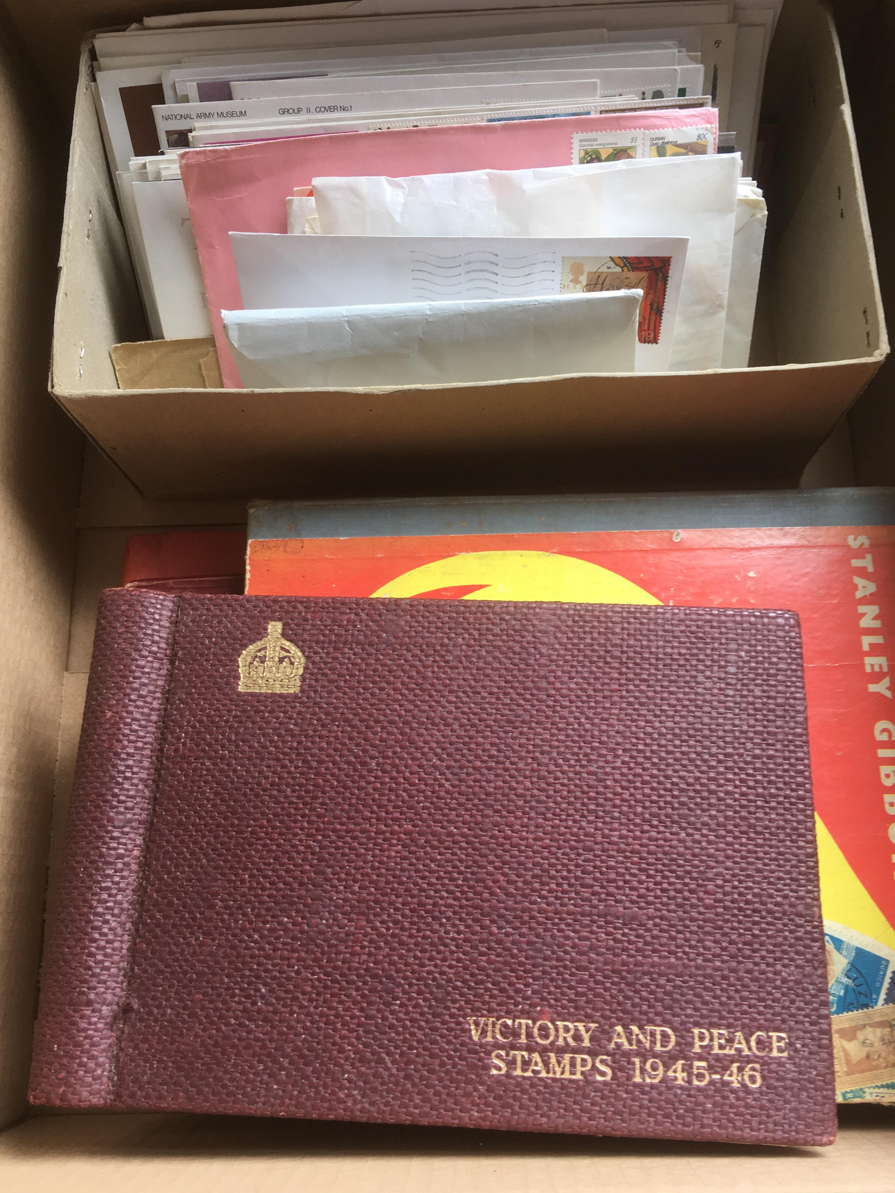 BOX VARIOUS IN FOUR VOLUMES AND LOOSE, 1946 VICTORY ISSUES IN SPECIAL ALBUM, - Image 2 of 8