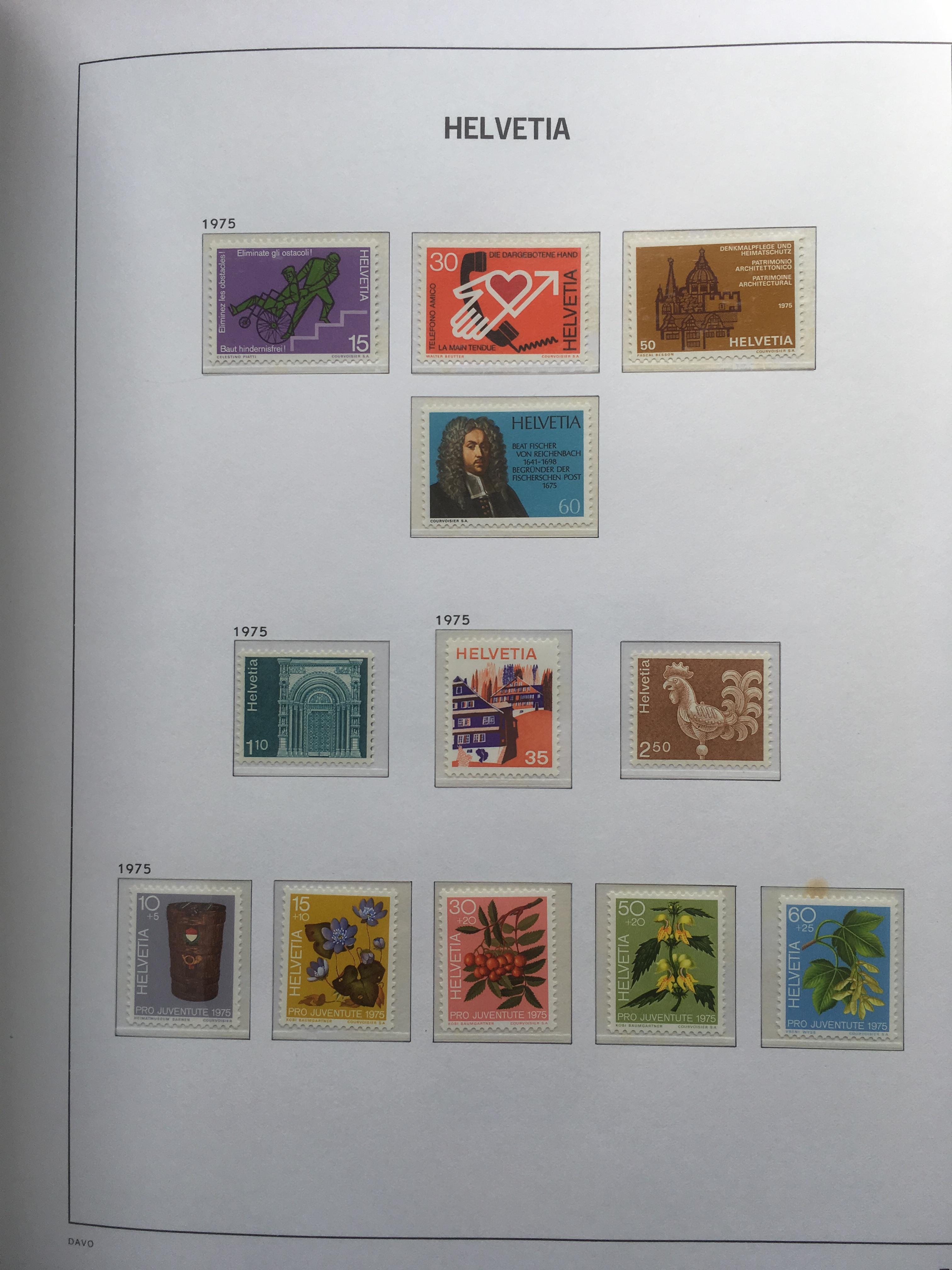 SWITZERLAND: LARGE BOX WITH A VERY EXTENSIVE COLLECTION AND ACCUMULATIONS IN THIRTEEN VARIOUS - Image 23 of 26