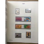 USA: LARGE BOX COLLECTIONS IN TWO DAVO AND FOUR FURTHER BINDERS,