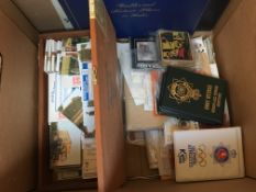 BOX WITH AN EXTENSIVE POLICE RELATED TRADE TYPE CARDS IN FIVE ALBUMS AND LOOSE, COP-A-CARDS,