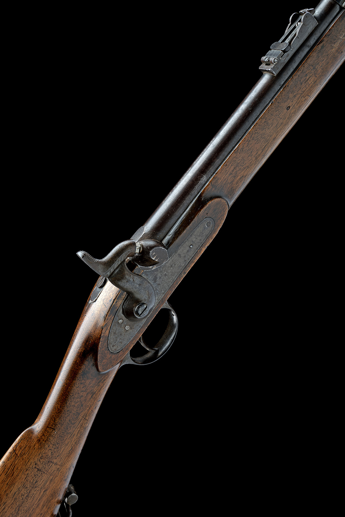 A .577 PATTERN 1856 TWO BAND VOLUNTEER PERCUSSION RIFLE BY THOMAS FLETCHER OF GLOUCESTER, CIRCA