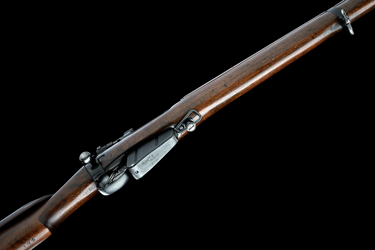 A CASED .303 (BRIT) 'MODEL NO.4 (T)' BOLT-MAGAZINE SNIPER RIFLE SIGNED BSA, serial no. D3522, WITH - Image 4 of 10