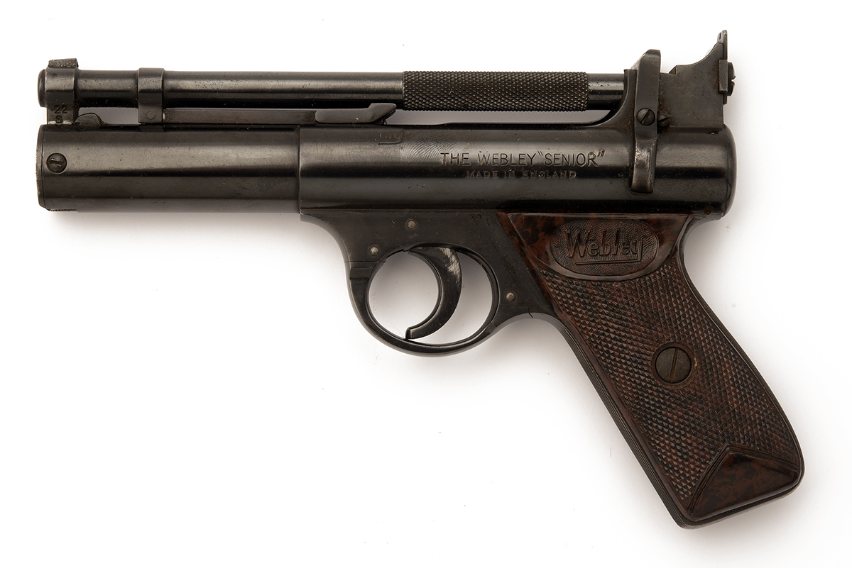 A BOXED .22 WEBLEY & SCOTT 'MODEL SENIOR' AIR-PISTOL, batch no. 359, circa 1955, with blued smooth- - Image 2 of 3