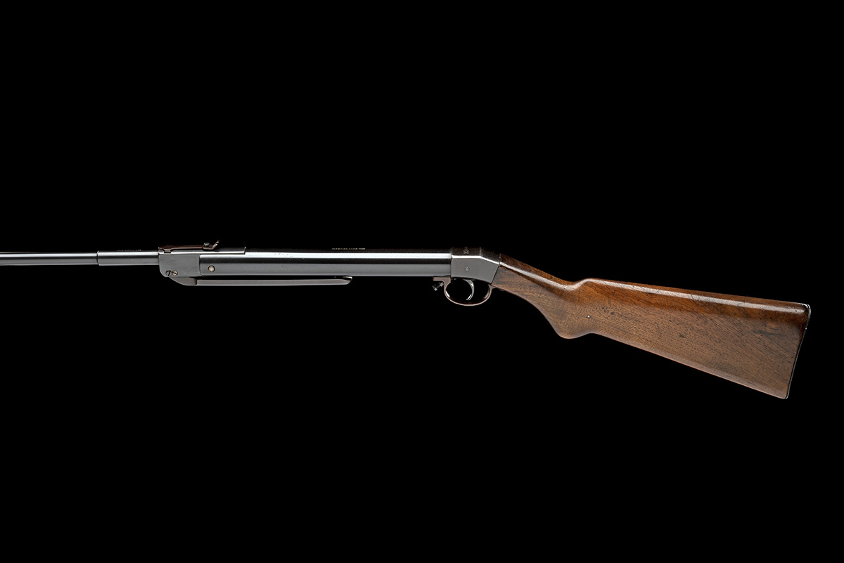 A SCARCE .177 PRE-WAR HAENAL BREAK-BARREL MODEL VIII AIR-RIFLE, serial no. 11236, almost certainly a - Image 2 of 9