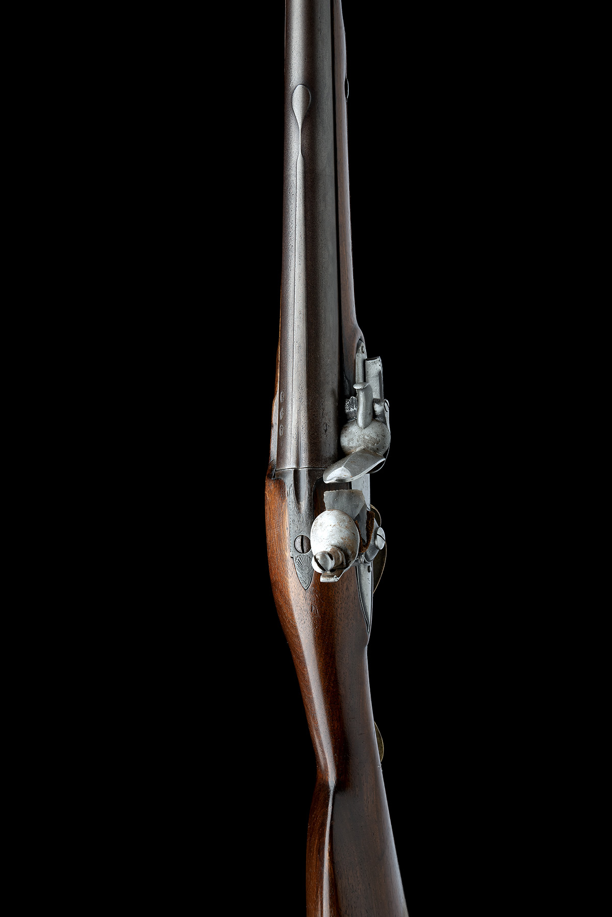 A 14-BORE FULL-STOCKED FLINTLOCK SPORTING GUN, SIGNATURE ERASED, CIRCA 1760, no visible serial - Image 4 of 9