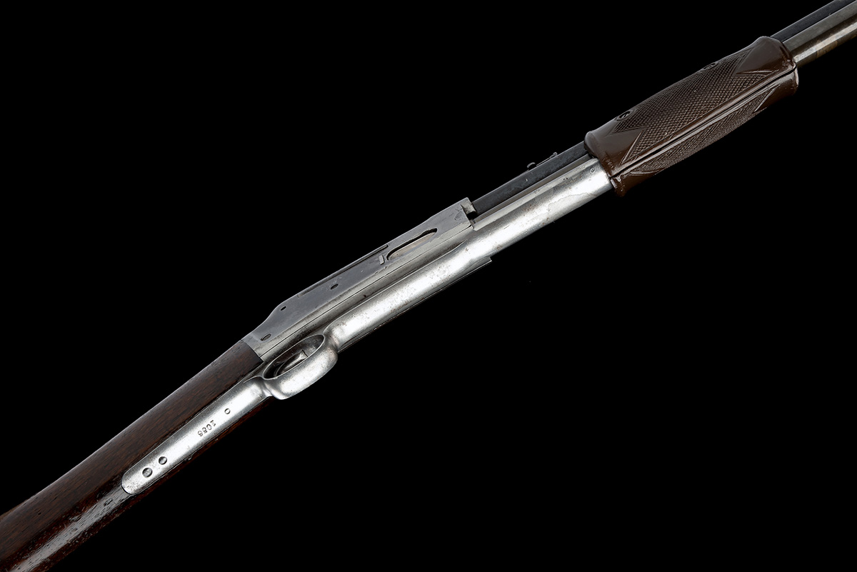 A SCARCE .40-60-200 (WIN) COLT 'LIGHTNING' PUMP-ACTION REPEATING LARGE-FRAME CARBINE, serial no. - Image 3 of 9