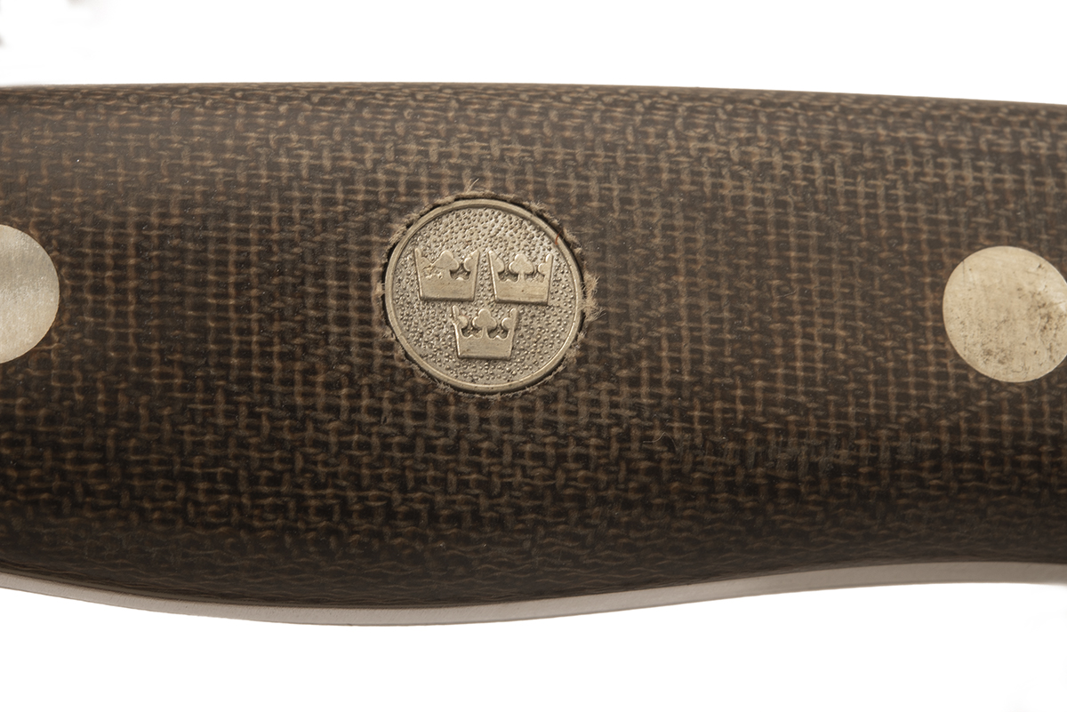 A SCARCE CASED FALLKNIVEN LIMITED EDITION F1/3G KNIFE, serial no. 438, of 1000 produced to celebrate - Image 2 of 4