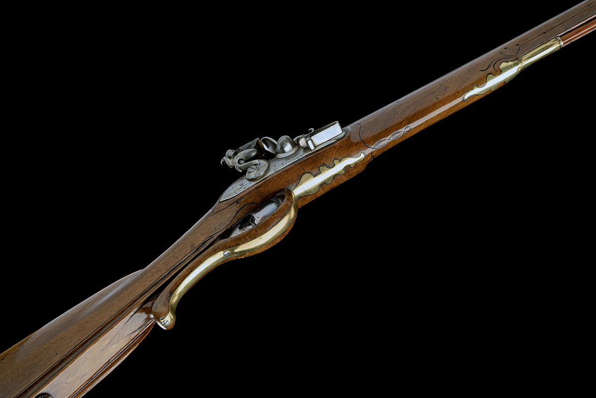 AN EARLY 40-BORE FLINTLOCK SPORTING MUSKET SIGNED FERDINAND MORANEK, KRUMAU, CIRCA 1740, no - Image 3 of 8