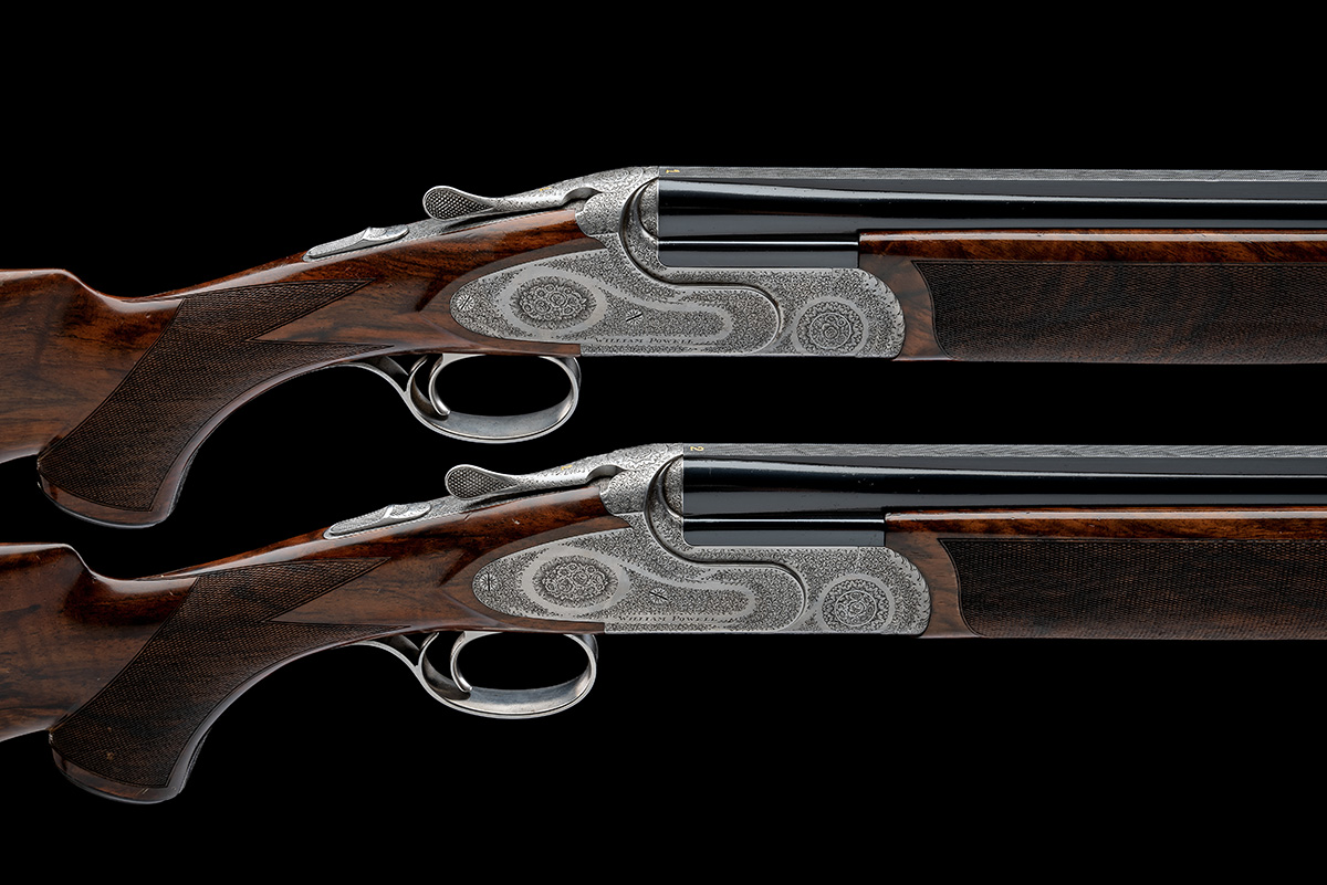 WILLIAM POWELL A PAIR OF SABATTI-ENGRAVED 16-BORE 'THE PEGASUS' SINGLE-TRIGGER SIDEPLATED OVER AND