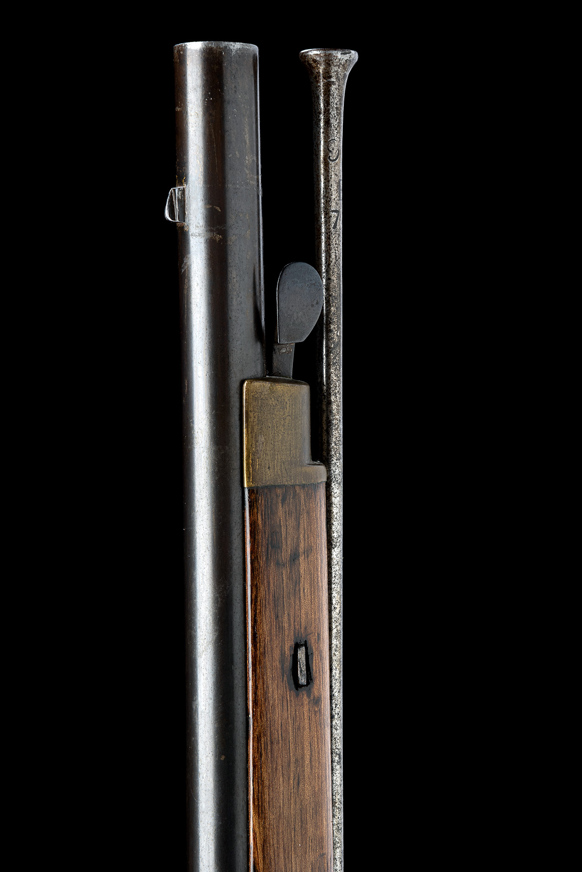 A RARE CRIMEAN WAR .704 PATTERN 1851 PERCUSSION RIFLE MUSKET MARKED TO THE 1ST BATTALION - Image 10 of 10
