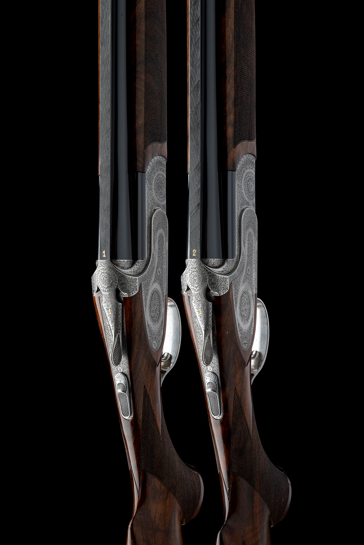 WILLIAM POWELL A PAIR OF SABATTI-ENGRAVED 16-BORE 'THE PEGASUS' SINGLE-TRIGGER SIDEPLATED OVER AND - Image 4 of 11