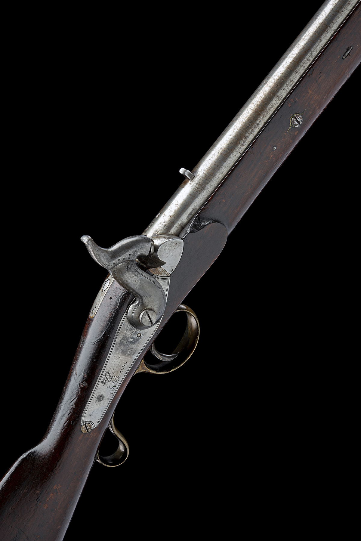 AN EXCEPTIONALLY RARE AND GOOD .73 FIRST PATTERN PERCUSSION VICTORIA CARBINE, CIRCA 1838, serial no.