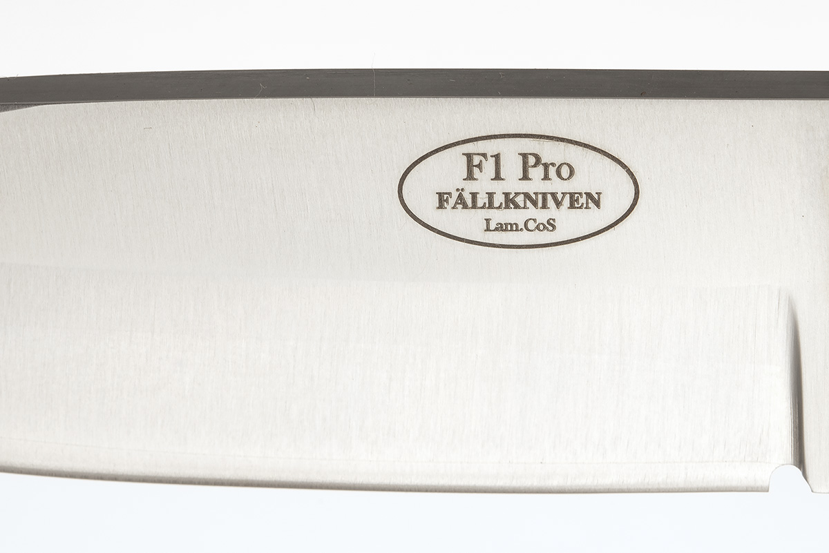 A CASED FALLKNIVEN F1 PRO SURVIVAL-KNIFE, recent, with 4in. clip-point blade, small stainless - Image 2 of 3