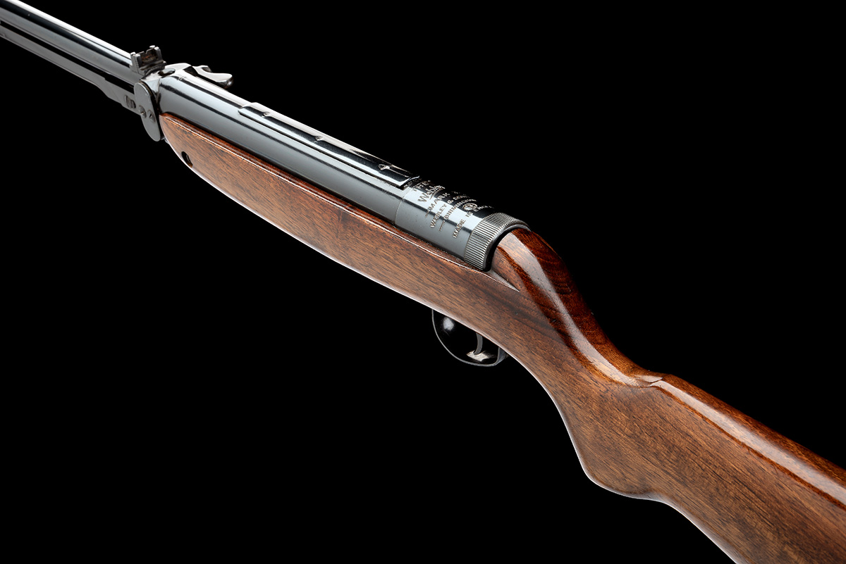 A .22 WEBLEY & SCOTT 'MK3' UNDER-LEVER AIR-RIFLE, serial no. 49818, for 1966, with blued tapering 18 - Image 8 of 9