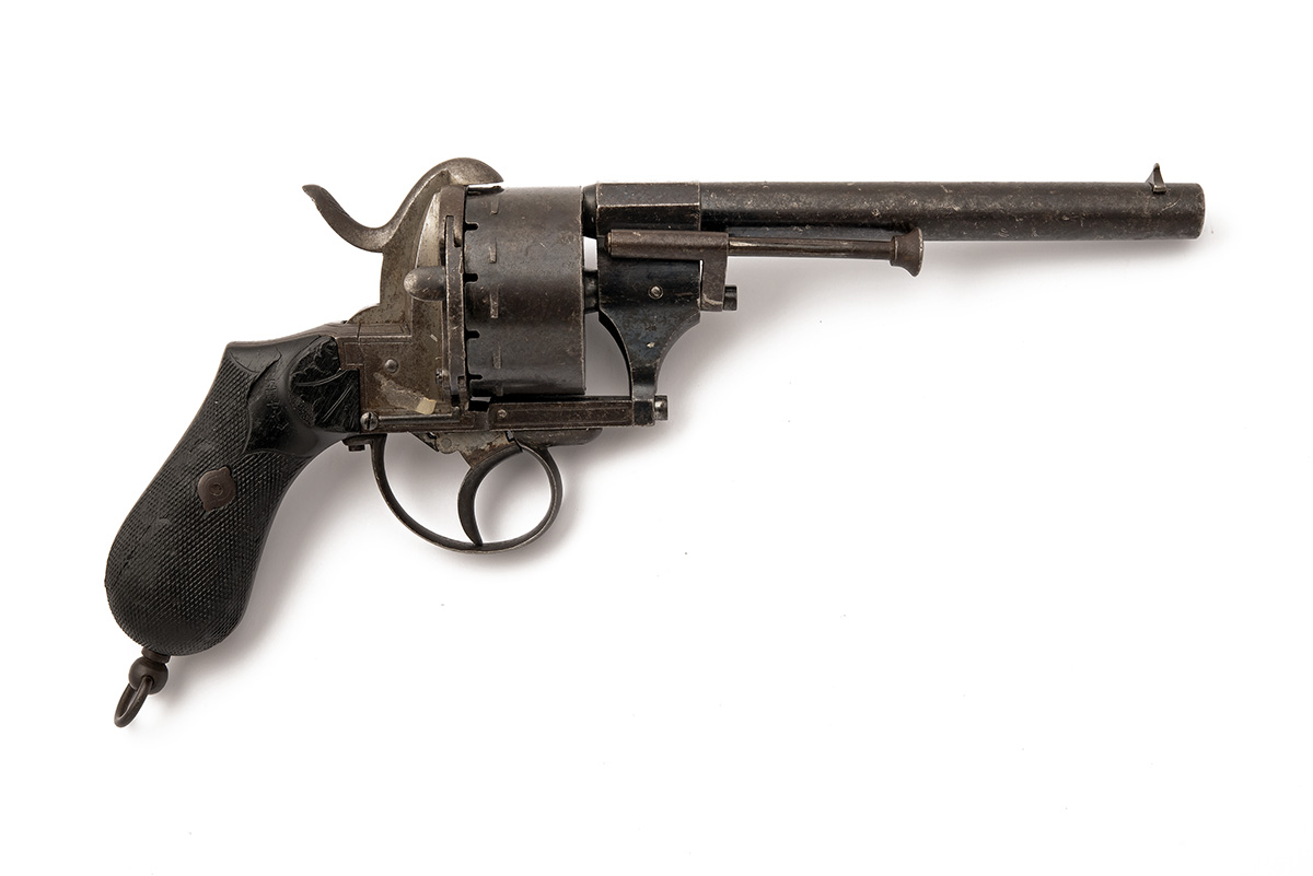 A GOOD AND IMPRESSIVE 12mm (PINFIRE) CHAINEUX TEN-SHOT LEFAUCHEUX TYPE DOUBLE-ACTION REVOLVER, no