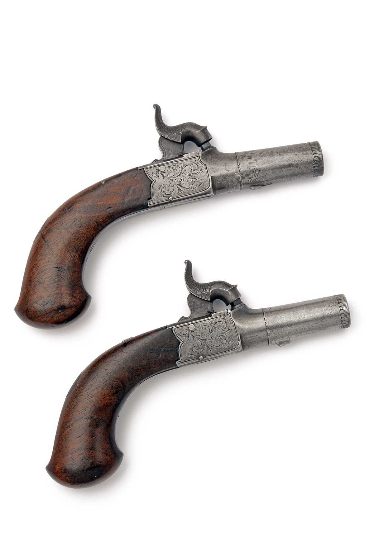 A PAIR OF 54-BORE PERCUSSION POCKET PISTOLS OF IRISH FORM, SIGNED CALVERT, LEEDS, no visible