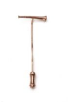 A 9ct ROSE-GOLD HUNTING HORN LAPEL PIN, with screw-on end stop.