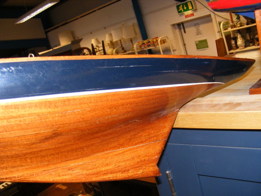 Two model yachts and a yacht hull - Image 7 of 11