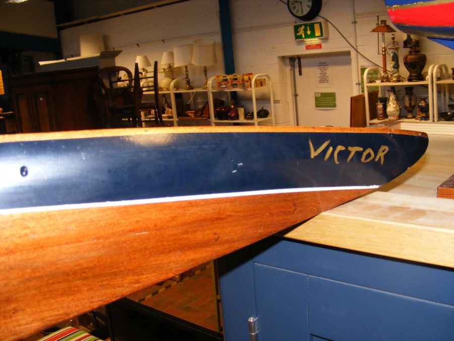 Two model yachts and a yacht hull - Image 9 of 11
