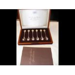 A boxed 'The Sovereign Queen' spoon collection, wi