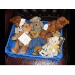 Various collectable teddy bears including Dean's