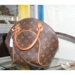 A Louis Vuitton 'Elipse PM' monogrammed canvas coa