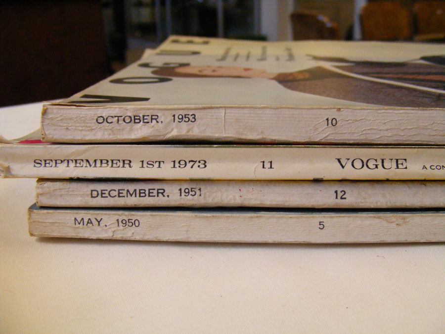 Vintage 'Vogue' magazines and theatre programmes, - Image 12 of 31