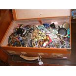 A generous quantity of costume jewellery in vintag